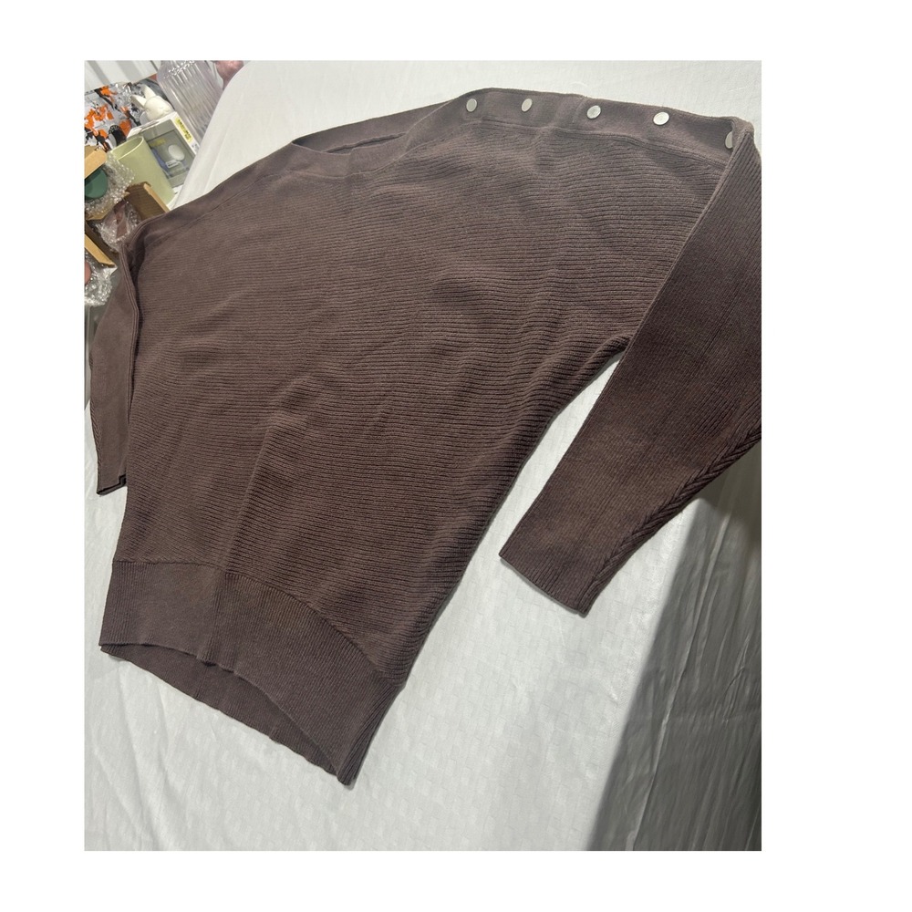 Simply Vera Vera Wang Brown Ribbed Batwing Sweater Button Shoulder Small